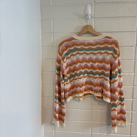 L Space sun ray sweater in daybreak stripe - Picture 5 of 7